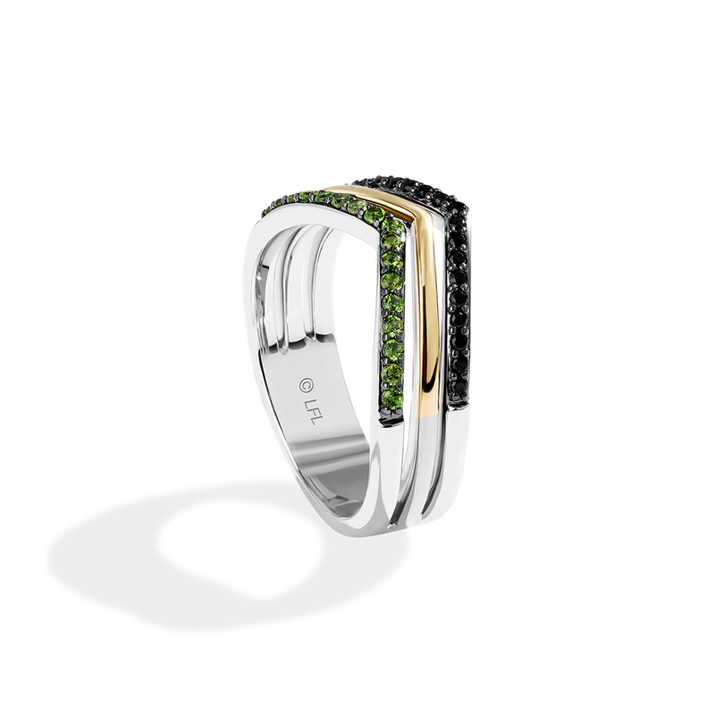 Star Wars Luke Skywalker™ LIGHT X DARK WOMEN'S Diamond  RING 1/6 CT.TW. Black Diamonds and chrome diopside Silver and 10K Yellow Gold Side view