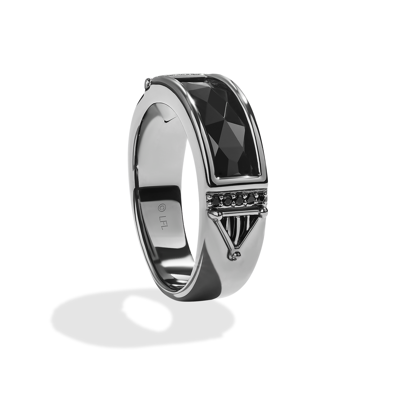 Star Wars™ Darth Maul Black Diamonds Men's Ring in Black Rhodium